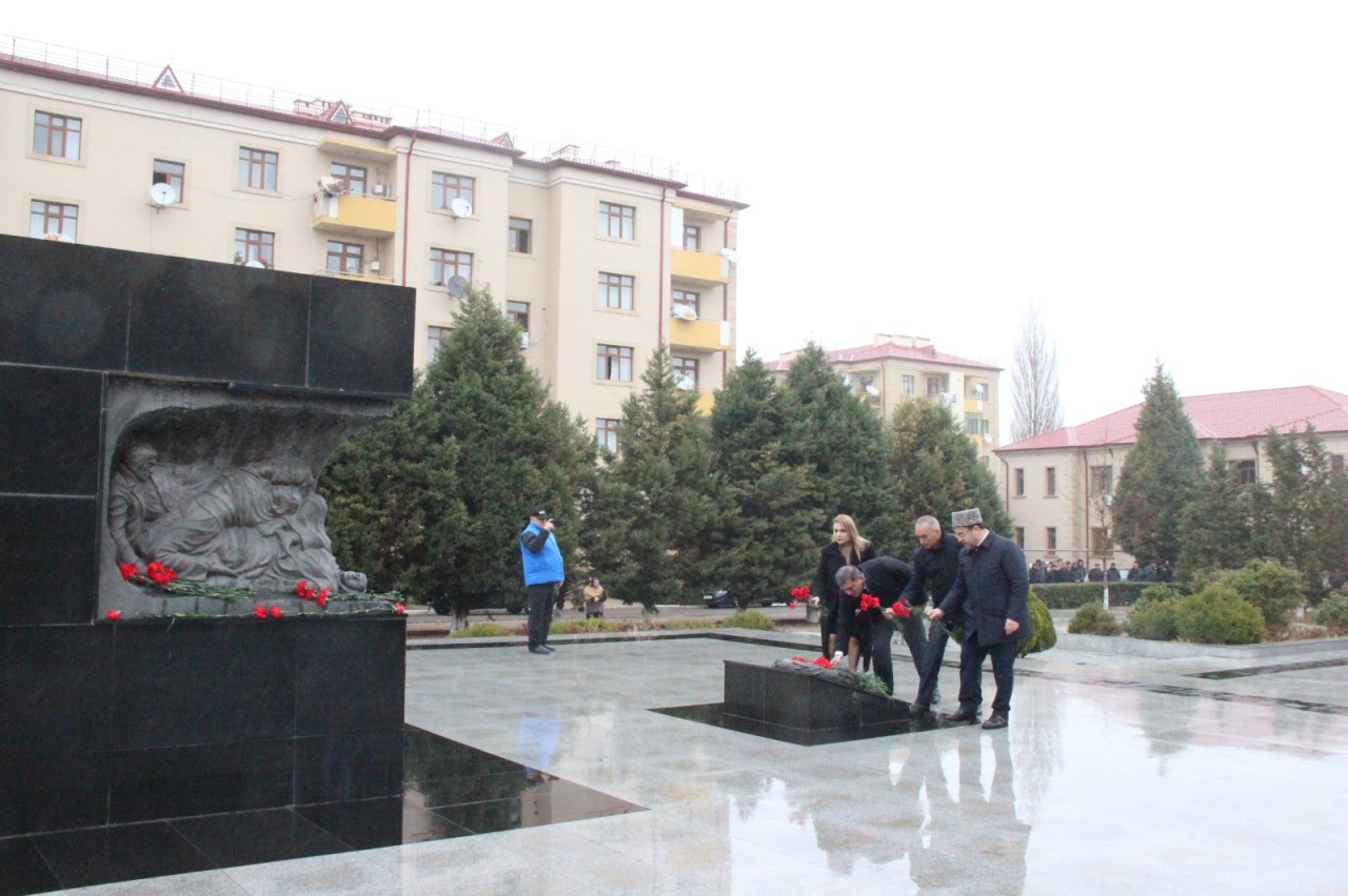 Goranboyda Xocalı soyqırımı qurbanlarının xatirəsi anılıb - FOTOLAR